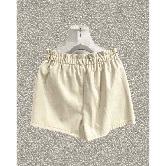 Steve Madden Womens Vegan Leather Elastic Waist High-Rise Shorts Beige Size M - Picture 3 of 6